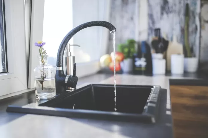 water running in sink